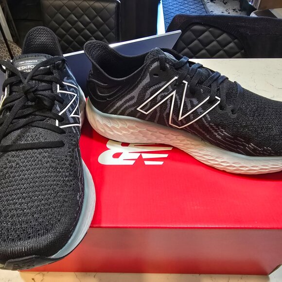New Balance Fresh Foam 1080B11 Men's Running Shoe BLACK SIZE 10 NEW - Picture 3 of 11